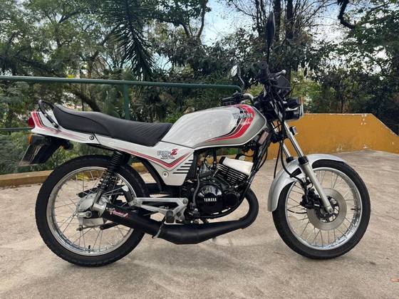 YAMAHA RDZ 125 